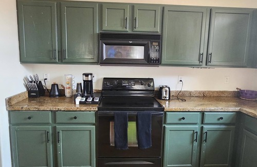 Castlegate House | Entire Home Paradise in Queen Creek