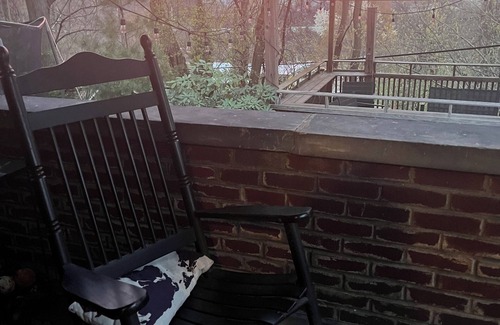 Lincoln-Lemington-Belmar House | Entire House-City life, close to Oakmont plus fresh eggs each morning!