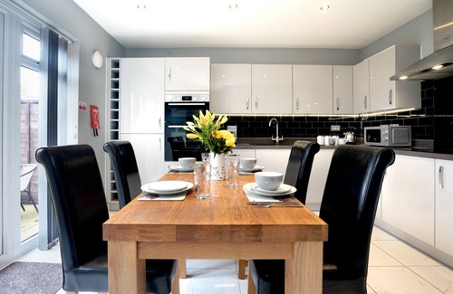 Colchester House | Entire House in Colchester - Whitmore