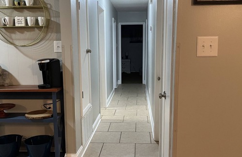Bayou View House | Entire house located in a neighborhood