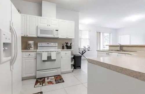 Ludlam House | *Entire House South of Kendall, North of FL Keys*