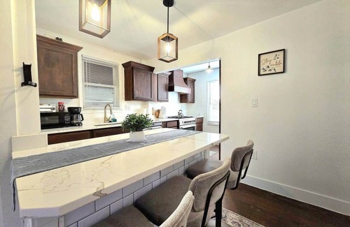 Ferndale House | Entire LARGE property, house w WiFi, pool, mini golf, hot tub, and new RV!