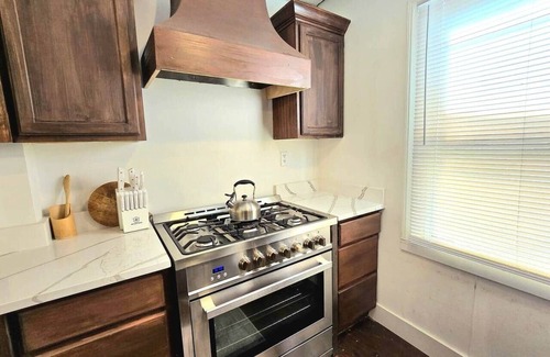 Ferndale House | Entire LARGE property, house w WiFi, pool, mini golf, hot tub, and new RV!