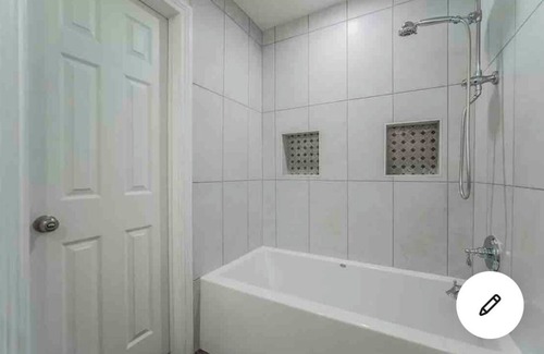 Fort Worth House | Entire New 3 Bed 2.5 Bath Home in the heart of F.W