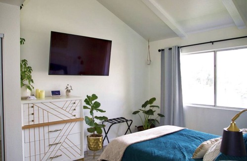Simi Valley Condo | Entire peaceful private home