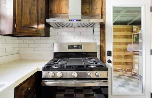 West Kill House | Entire Renovated Country House, Sleeps 7, Pets, Creek Across the Street