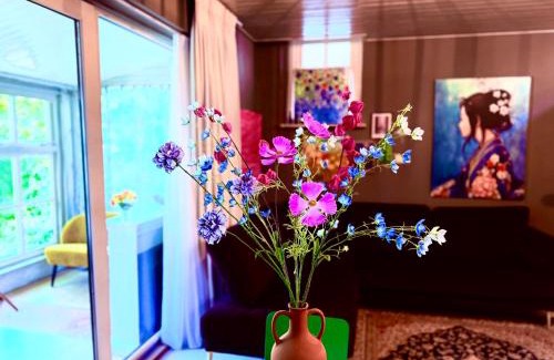 Sprang-Capelle House | Entire spacious family house with a Forest Garden
