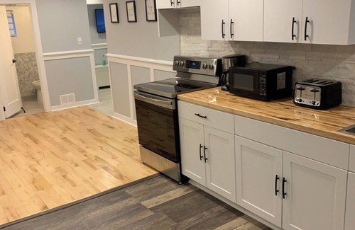 Timmins Apartment | Entire Tidy Executive Apartment