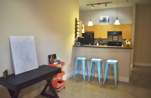 Atlanta Apartment | Entire Vibrant Artist Studio in Heart of Atlanta