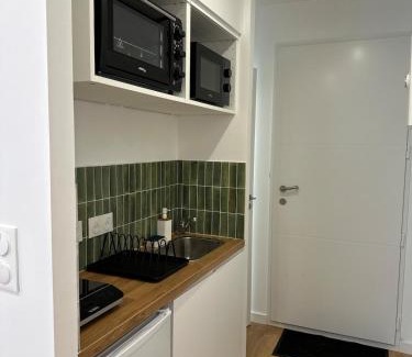 La Montagne Apartment | Entre Nantes et aéroport - Arrivée autonome 24h sur 24h