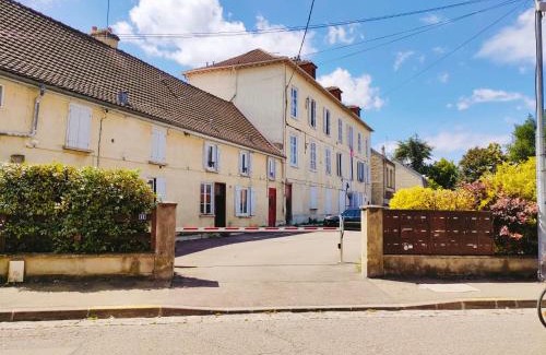 Troyes Apartment | Entre Troyes Murs