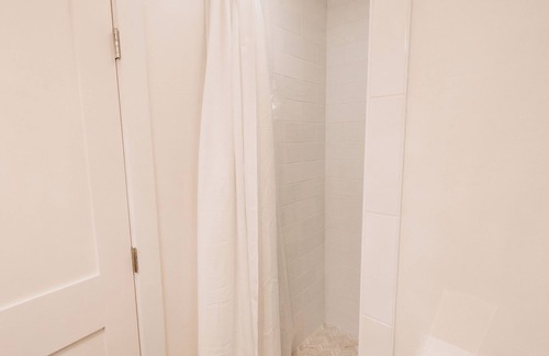 Kalispell Cottage | Epic Days Outside Stay @ Petal & Pine Glacier N Park Lakes Peaks Trails