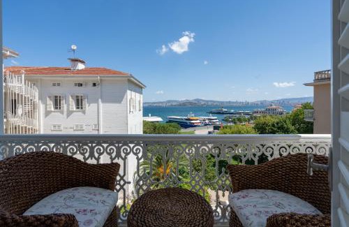 Adalar Apartment | Epic Escape Homes