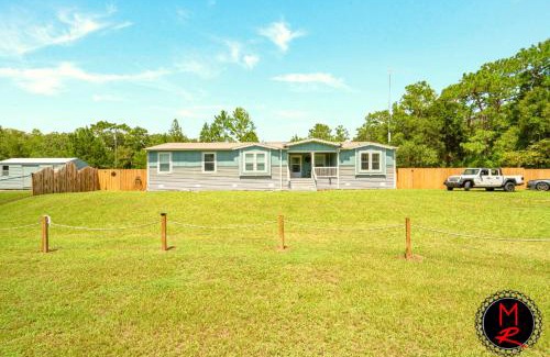 Brooksville House | Epic Outdoor Adventure Await Your Group! Sleep 34