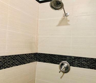 Lorraine House | Epic Snowmobile Loft House!