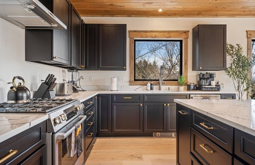 Bethel House | Epic Views, GameRm+Theatre, HTub, Sauna, 9mi Sunday River