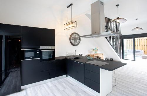 La Saline Les Bains Villa | Epicure