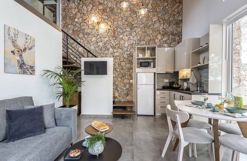 Marmari House | Epta Houses