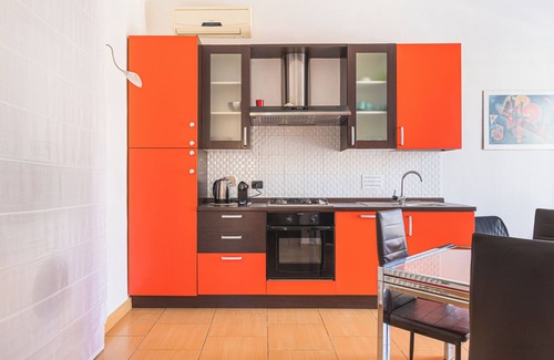 Vittoria Apartment | Equipped APT Parco Dora Turin