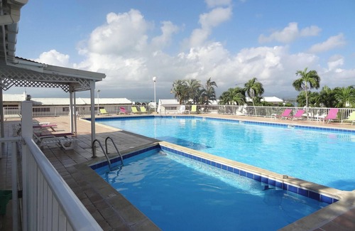 Bas du Fort Apartment | Equipped Studio in Gosier Marina