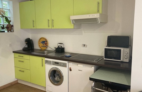 Le Plateau Apartment | EQUIPPED STUDIO WITH GARDEN