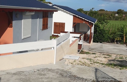 Les Mangles Villa | equipped villa near the beach