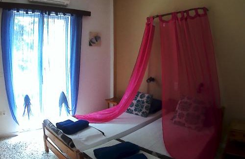 Agia Marina Apartment | Eri Studios