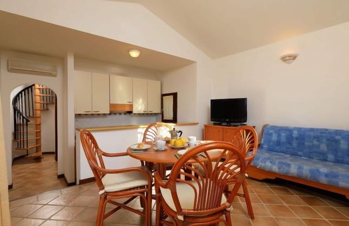 Porto San Paolo House | Erica 22 - Vista Village by Interhome