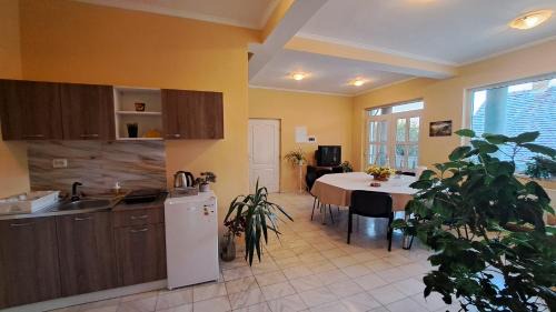 Ditrau Bed & Breakfast | Erika Panzió