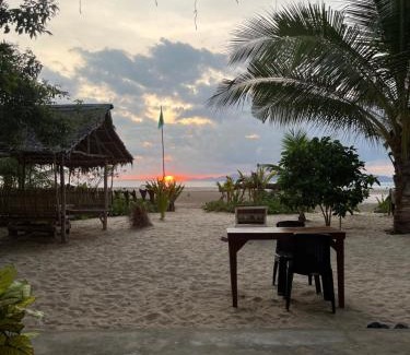 El Nido Other | Ermon Sea Side View