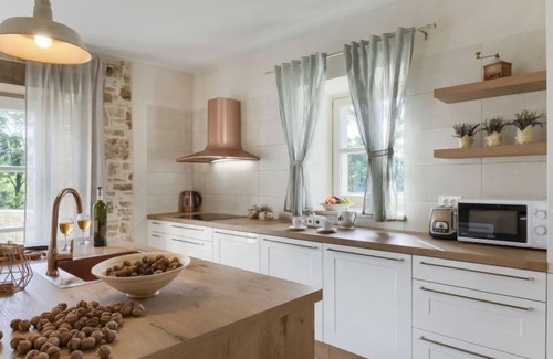 Modrusani House | Ernesta (ROJ463) by Interhome