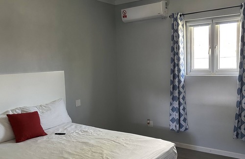 Nassau Apartment | Ernie's getaway