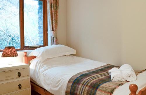 Arthog House | Erw Goed Hen Feudy