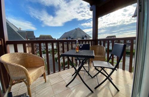Cabourg Apartment | Escale à Balbec- Proche plage et Centre ville Cabourg