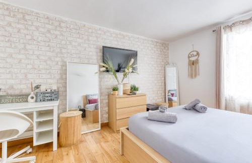 Chantiers Apartment | Escapade à Versailles - 3 min de Versailles Chantiers