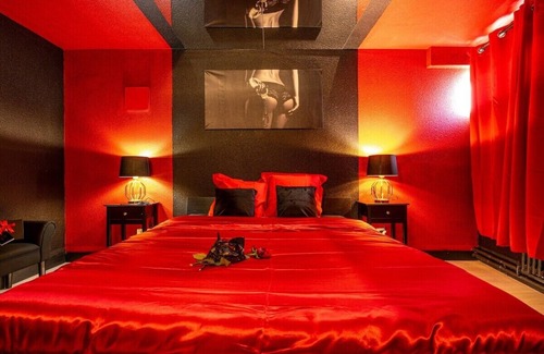 Montbeliard Apartment | Escapade Coquine - Au Plaisir des Sens