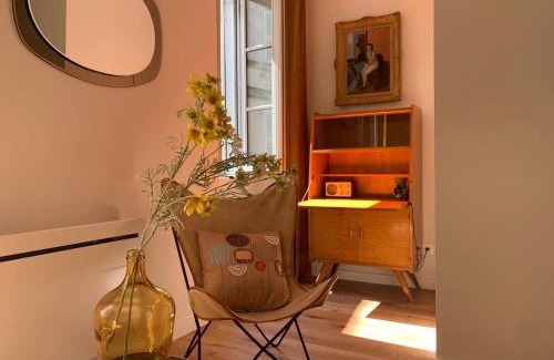 La Rochelle City Centre Apartment | Escapade Vintage avec terrasse en centre historique