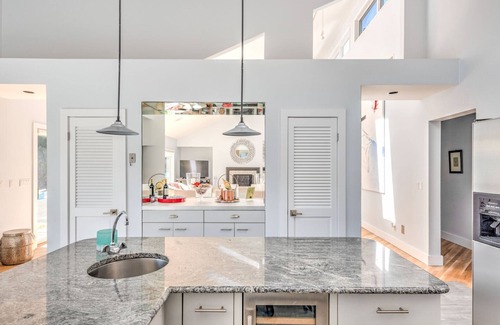 Tuckahoe House | Escape and enjoy a peaceful vacation at this Southampton Estate with Pool.