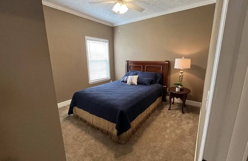 Tropic Other | Escape in Melbourne, FL horse farm house conveniently located