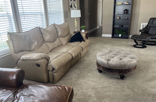 Tropic Other | Escape in Melbourne, FL horse farm house conveniently located