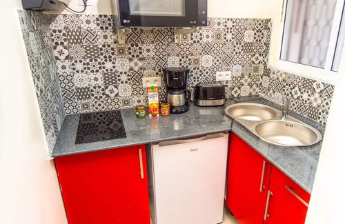 Port-Louis House | Escape in the heart of the city Studio Jacuzzis Sauna and swimming pool
