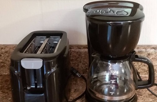 French Creek Cabin | Escape on the river