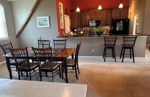 Calhoun County House | Escape the city to quiet and picturesque Golden Eagle, IL.