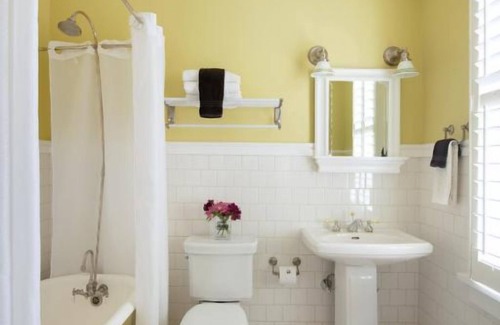 Cody Hotel | Escape to Cozy Historic Inn Offering Both Relaxation and Convenient City Access
