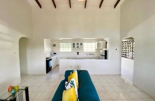 Petit Calivigny Apartment | Escape to Paradise – Spacious 3-bedroomnGrenada Villa with Pool & Ocean Views