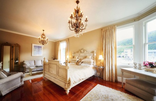 Picton Hotel | Escape To Picton