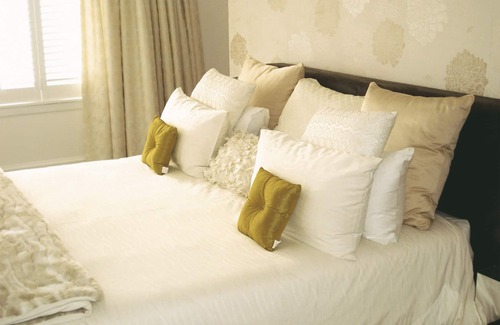 Picton Hotel | Escape To Picton