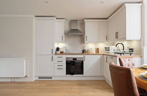 Longcroft House | Escape to Serene Georgian Estate, near Edinburgh - Stunning Apartment