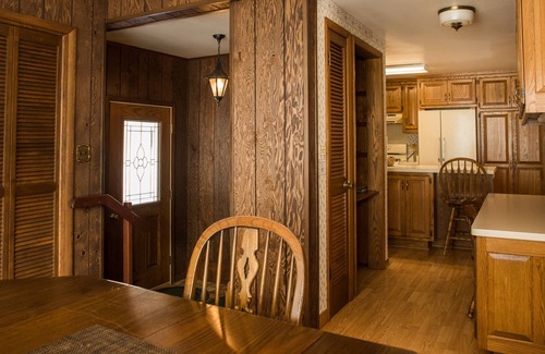 Eagle River House | Escape to the Northwoods at this picturesque Sand Lake home