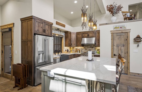 Truckee House | Escape to this private 21-acre lodge with luxury, stunning views, and more!